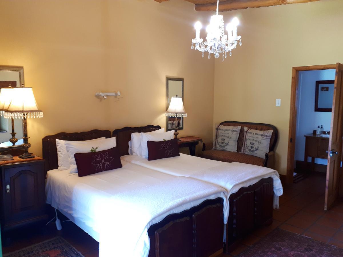 Oue Werf Country House Oudtshoorn Esterno foto